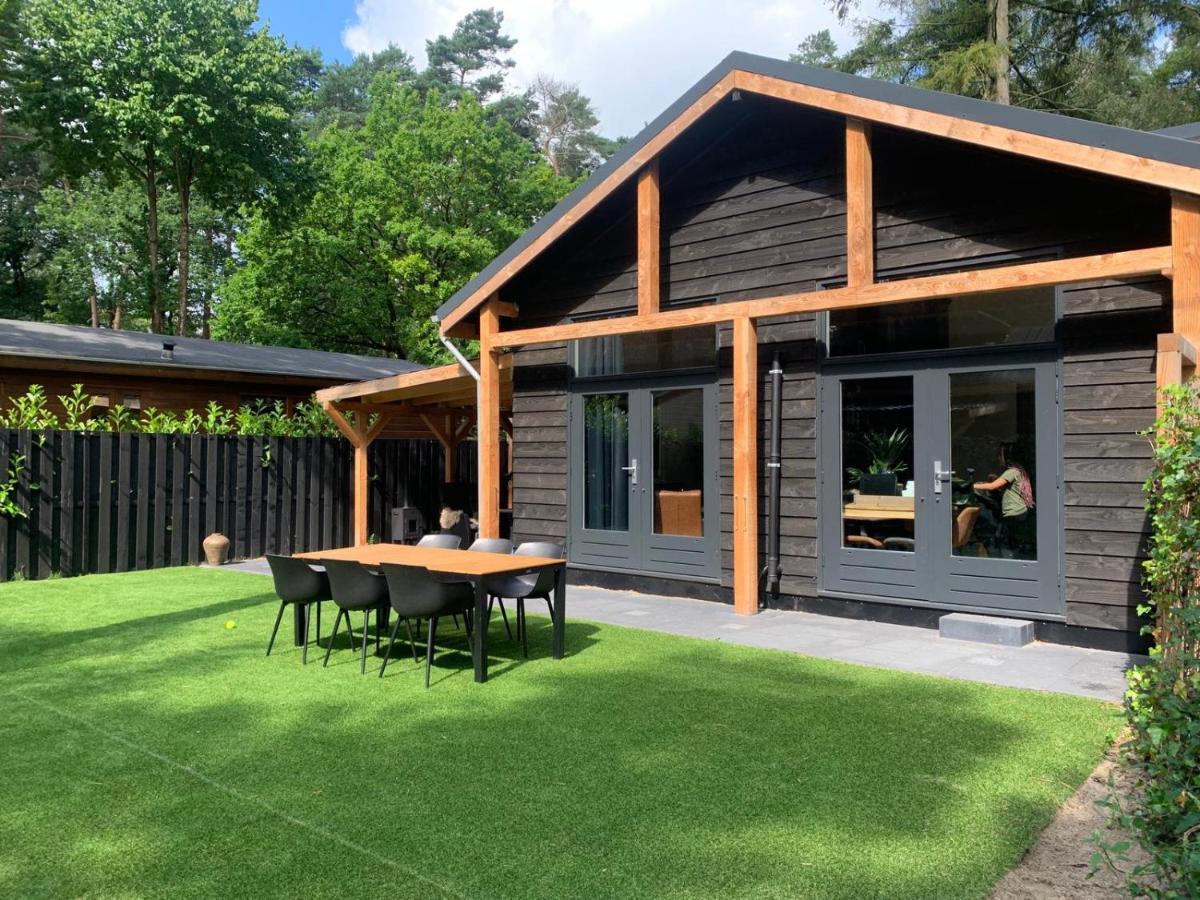 Vakantiehuis Veluws Genieten Met Whirlpool En Sauna Doornspijk Esterno foto