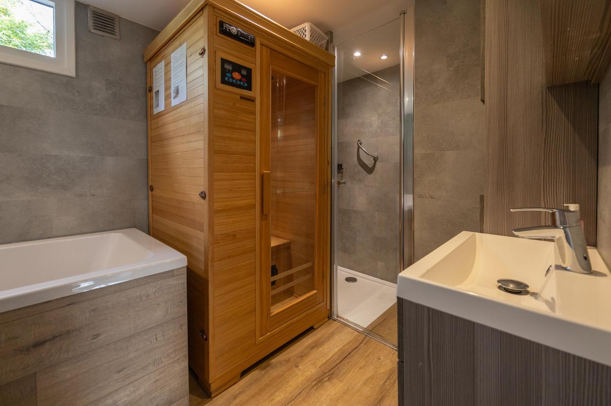 Vakantiehuis Veluws Genieten Met Whirlpool En Sauna Doornspijk Esterno foto
